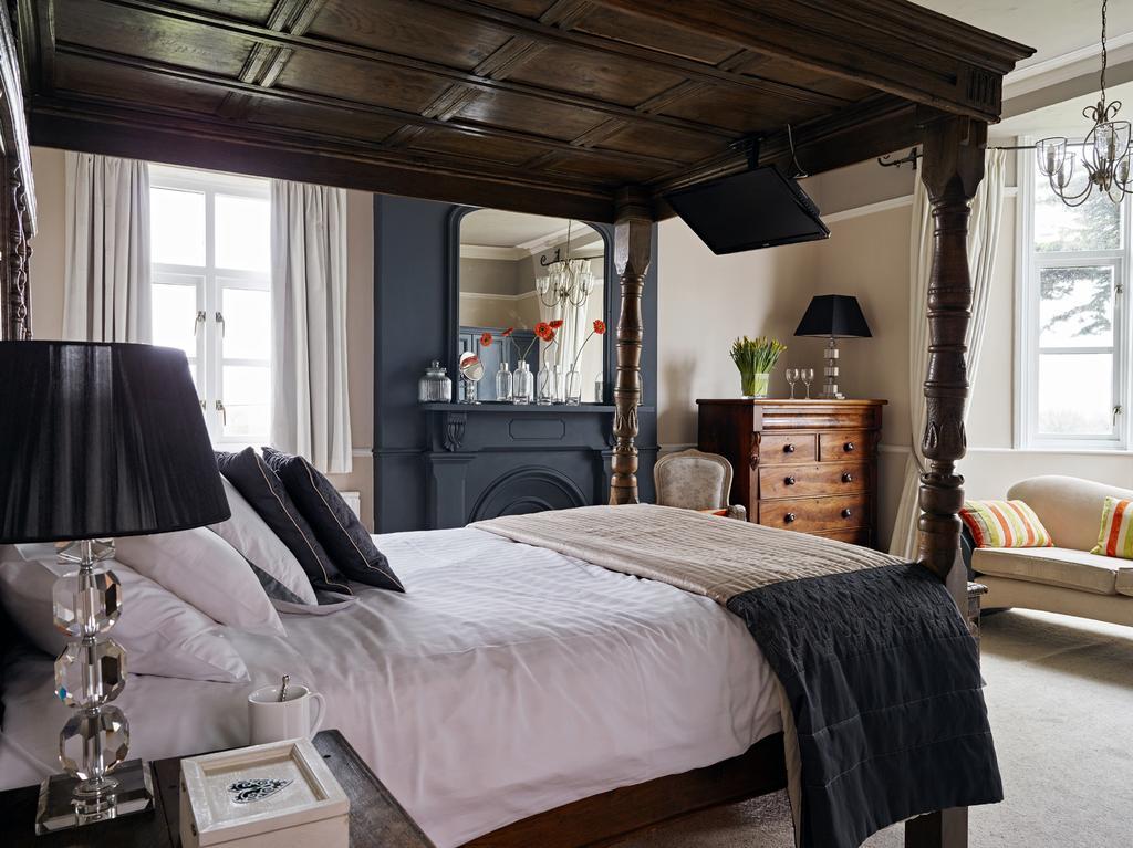 Wollaston Lodge Bed And Breakfast Buitenkant foto